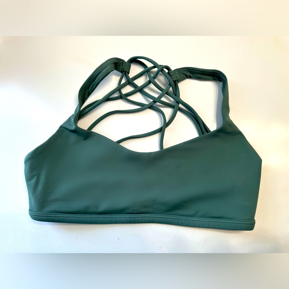 Lululemon Free To Be Wild Bra sz8
